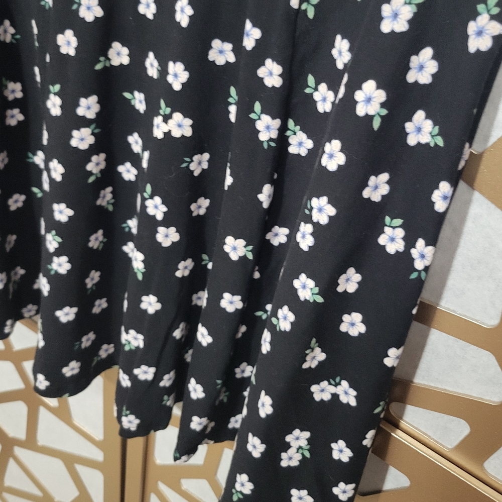 Clockhouse Floral Black Skater Skirt View 2